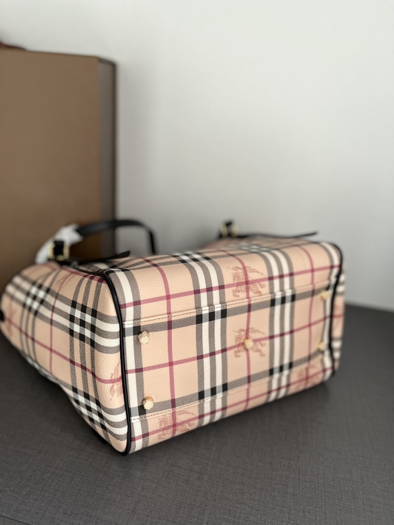 Bv*b*rry shopping bags